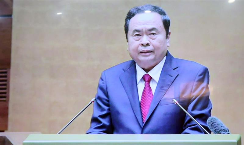 Chủ tịch Quốc hội Trần Thanh Mẫn truyền đạt chuyên đề 2 tại hội nghị