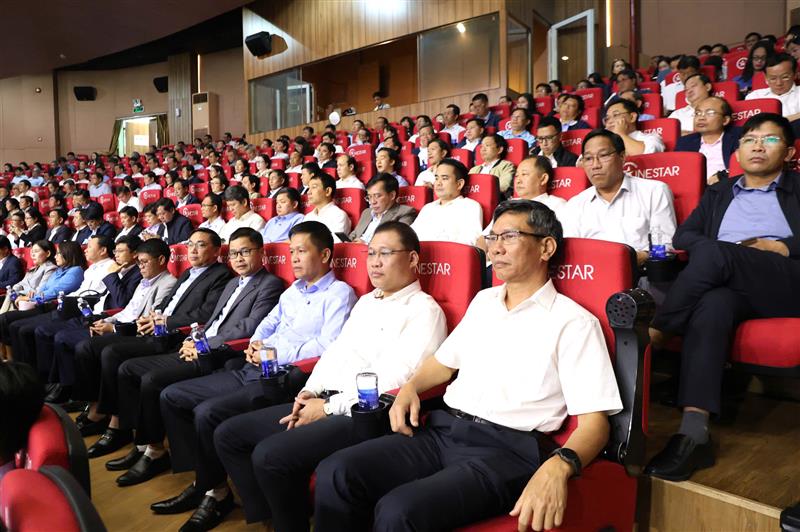 Lãnh đạo các đơn vị, địa phương tại Lâm Đồng tham dự hội nghị