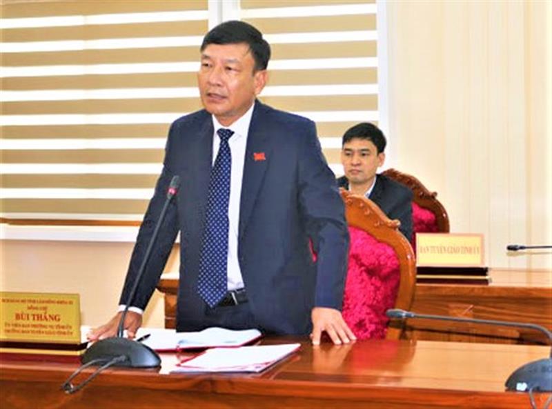 Đồng chí Bùi Thắng - Ủy viên Ban Thường vụ Tỉnh ủy, Trưởng Ban Tuyên giáo Tỉnh ủy tiếp thu các ý kiến chỉ đạo