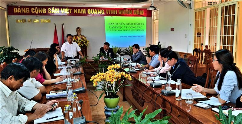 Ban Tuyên giáo Tỉnh ủy làm việc với Huyện ủy Đức Trọng về công tác xây dựng Đảng trên lĩnh vực tuyên giáo