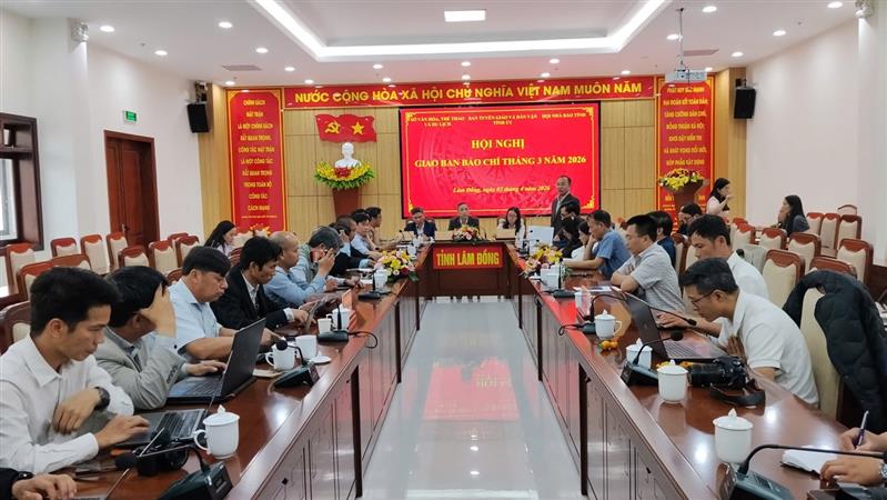 Toàn cảnh Hội nghị giao ban báo chí tháng 3/2026
