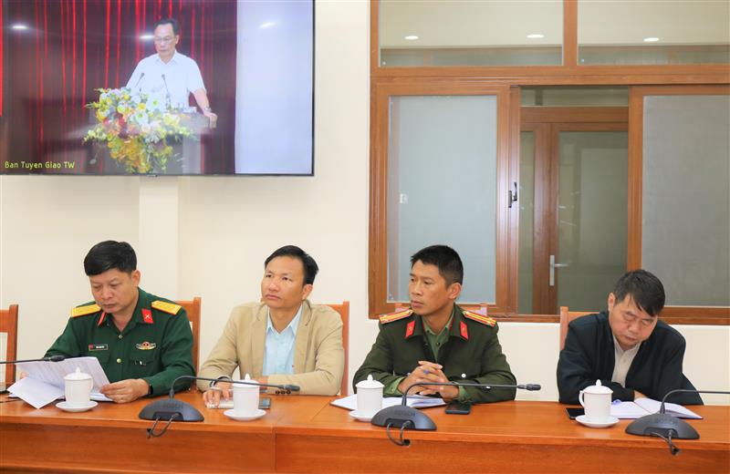 Các đại biểu dự hội nghị