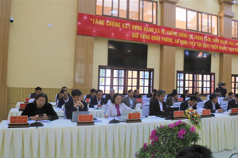 Các đại biểu dự hội thảo 