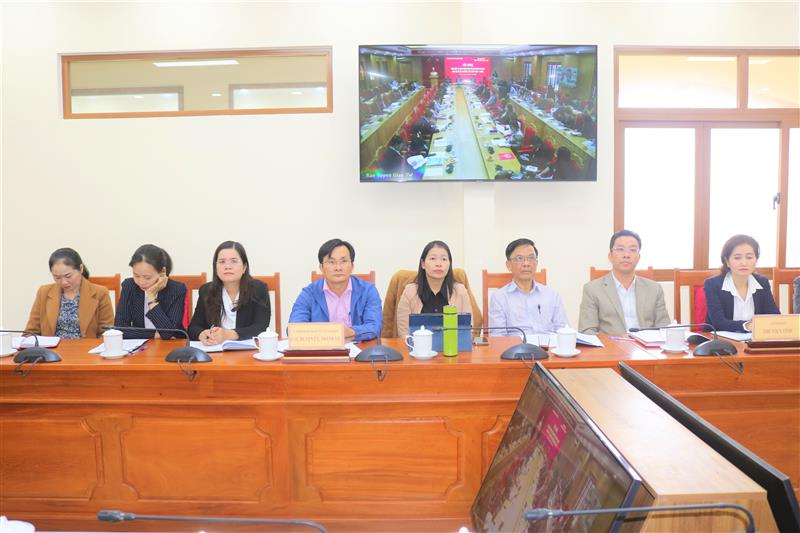 Đại biểu đại diện Ban Tuyên giáo các huyện, thành ủy.