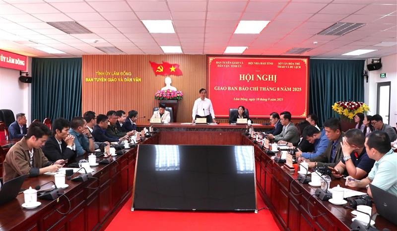 Quang cảnh Hội nghị