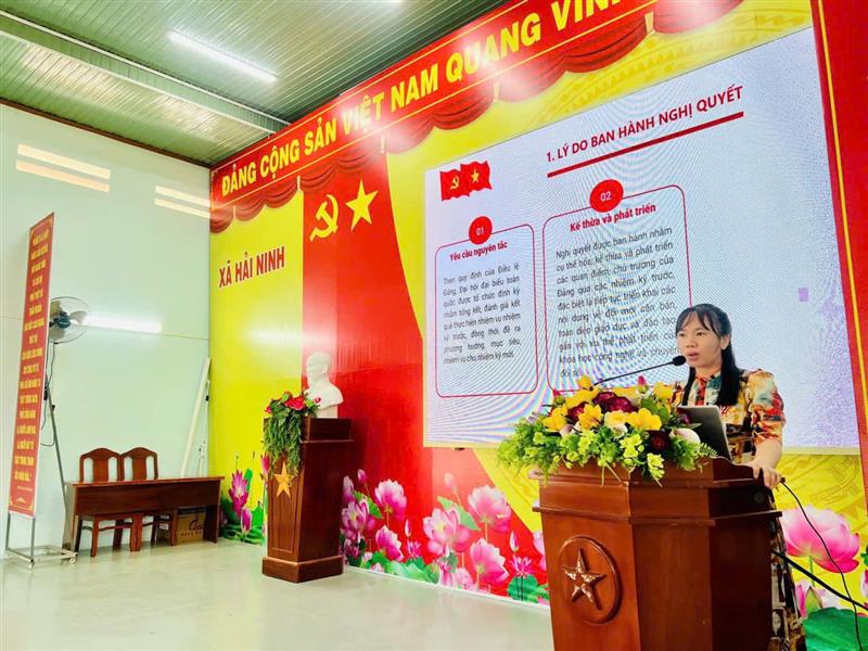 Thí sinh đã ứng dụng hiệu quả công nghệ thông tin, sử dụng trình chiếu trực quan, hình ảnh minh họa sinh động, góp phần nâng cao sức thuyết phục trong phần thi thuyết trình