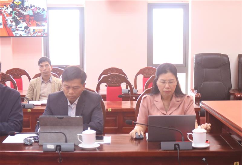 Lãnh đạo Ban Tuyên giáo và Dân vận Tỉnh ủy cùng các đại biểu dự Hội nghị