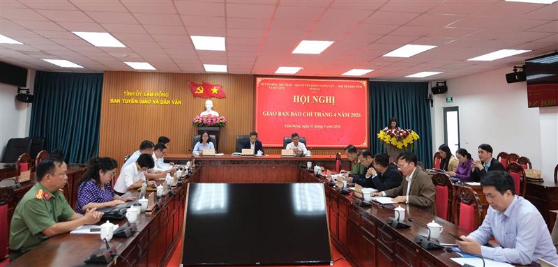 Quang cảnh hội nghị.