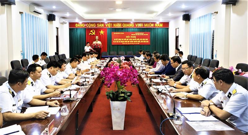 Toàn cảnh hội nghị