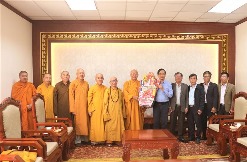 Phật giáo gắn bó, đồng hành cùng dân tộc, xây dựng đời sống văn hóa, tinh thần đoàn kết tôn giáo