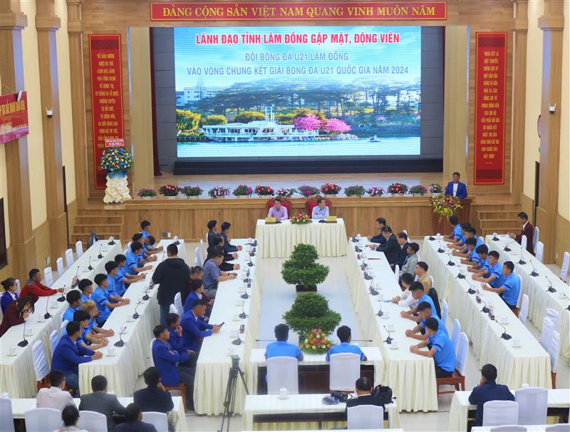 Quang cảnh buổi gặp mặt.