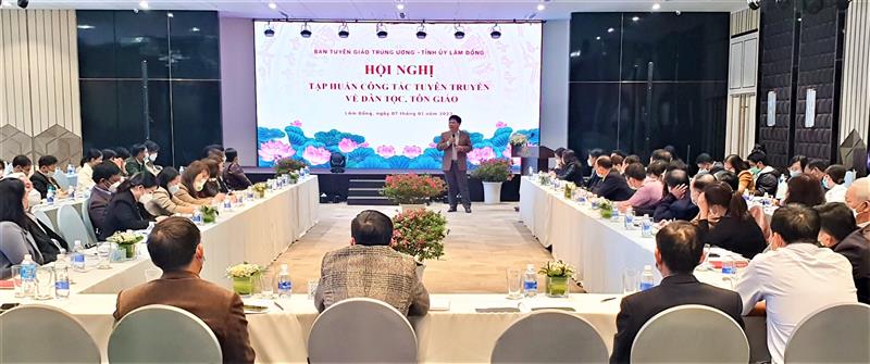 Toàn cảnh Hội nghị