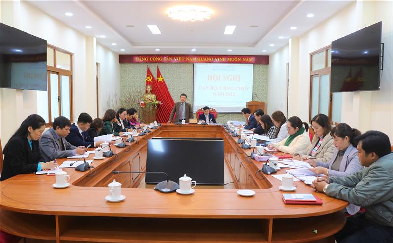Toàn cảnh hội nghị.