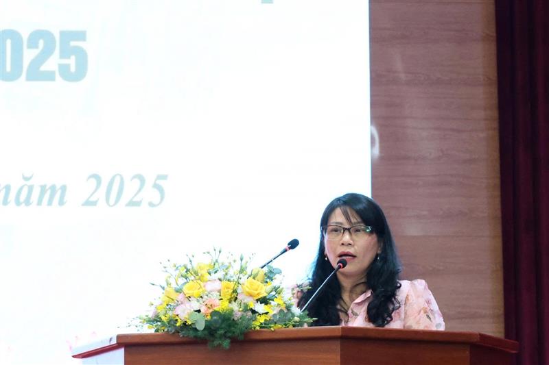 Đại biểu trao đổi ý kiến tại hội nghị