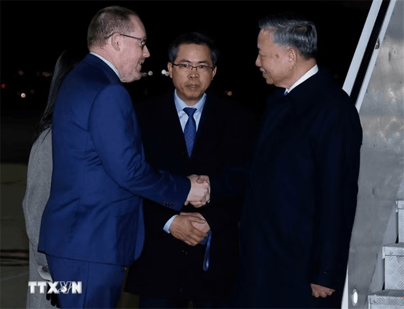 Tổng Bí thư, Chủ tịch nước Tô Lâm đến sân bay Canberra tiếp tục chương trình thăm cấp Nhà nước tới Australia - Ảnh: TTXVN Tổng Bí thư, Chủ tịch nước Tô Lâm đến sân bay Canberra tiếp tục chương trình thăm cấp Nhà nước tới Australia - Ảnh: TTXVN